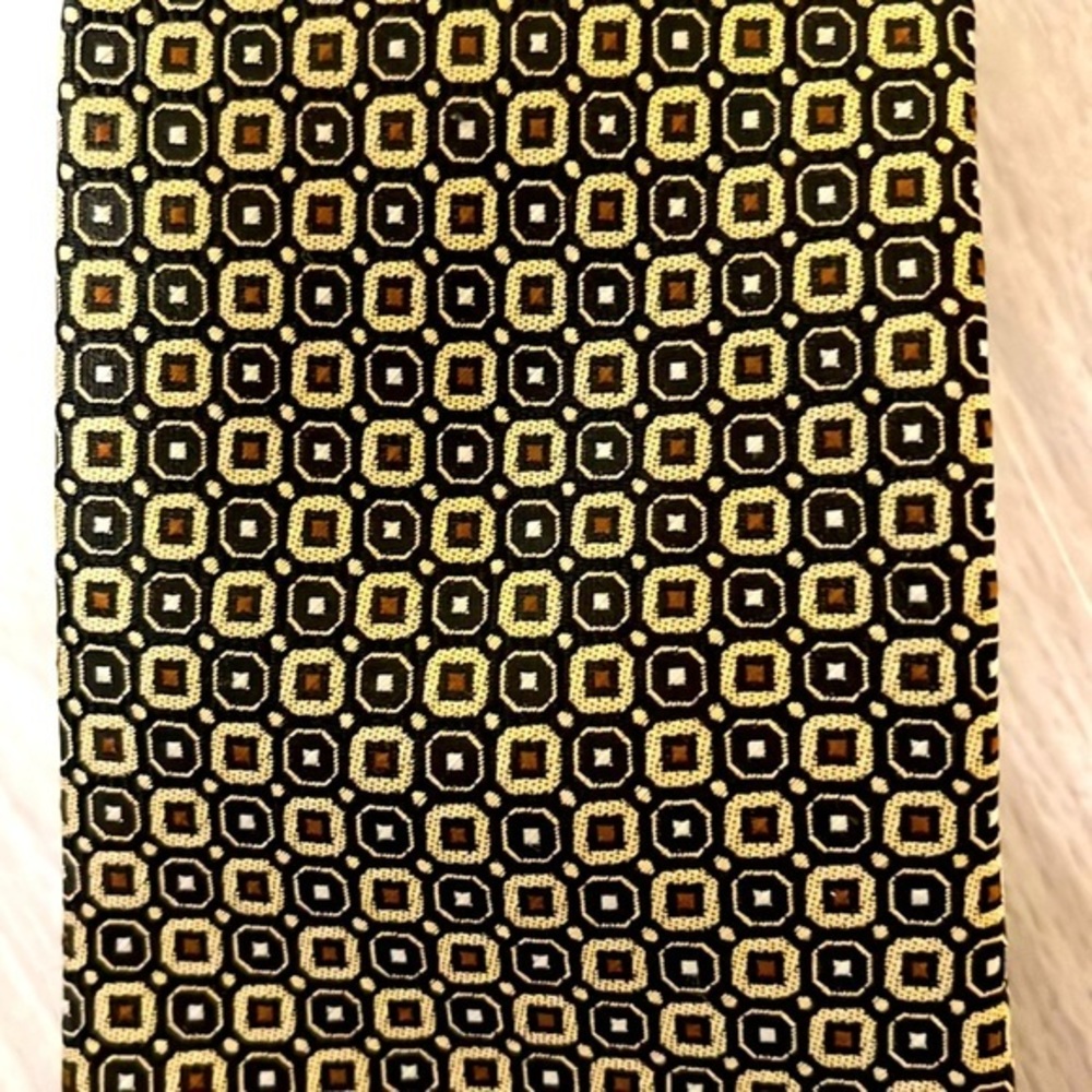 Alexander Julian Colours geometric tie. Brown,‎ black and white. F19.